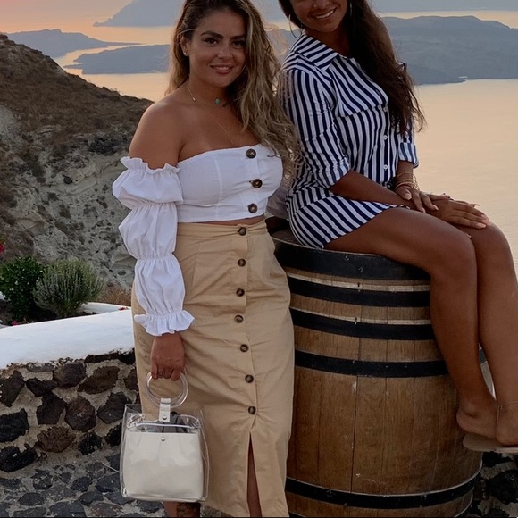 White crop top - Picture 2 of 4